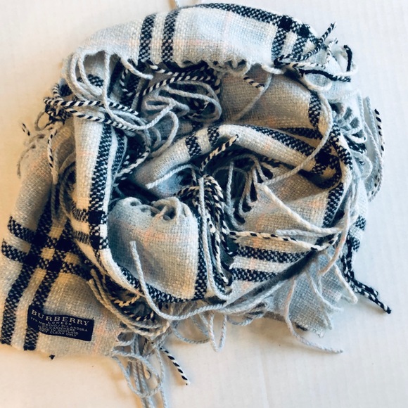 Burberry wool check happy fringe scarf - Picture 4 of 5